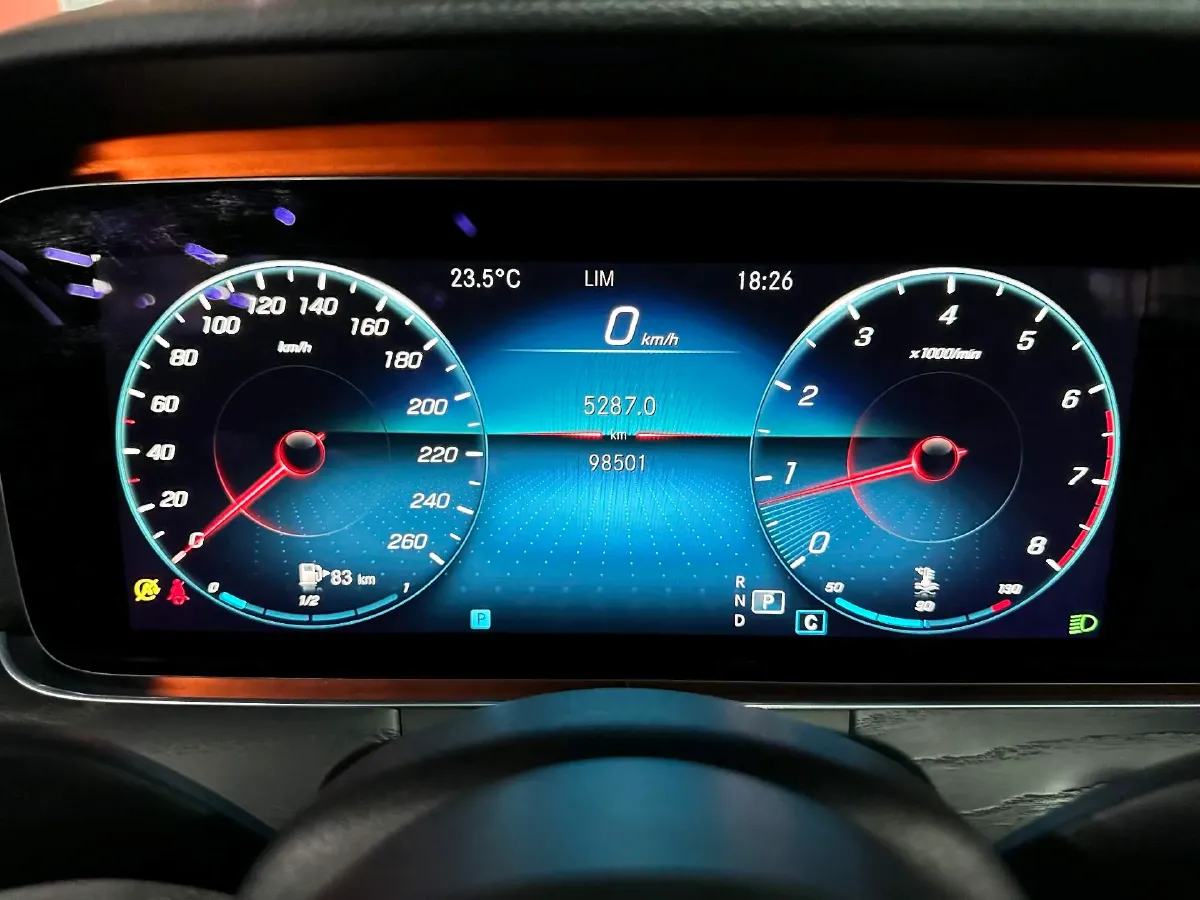 2021 Mercedes-Benz E Class 2.0T 258HP L4 9AT,autocango,china used car exporter,china ev exporter,chinese used car exporter,chinese used ev exporter