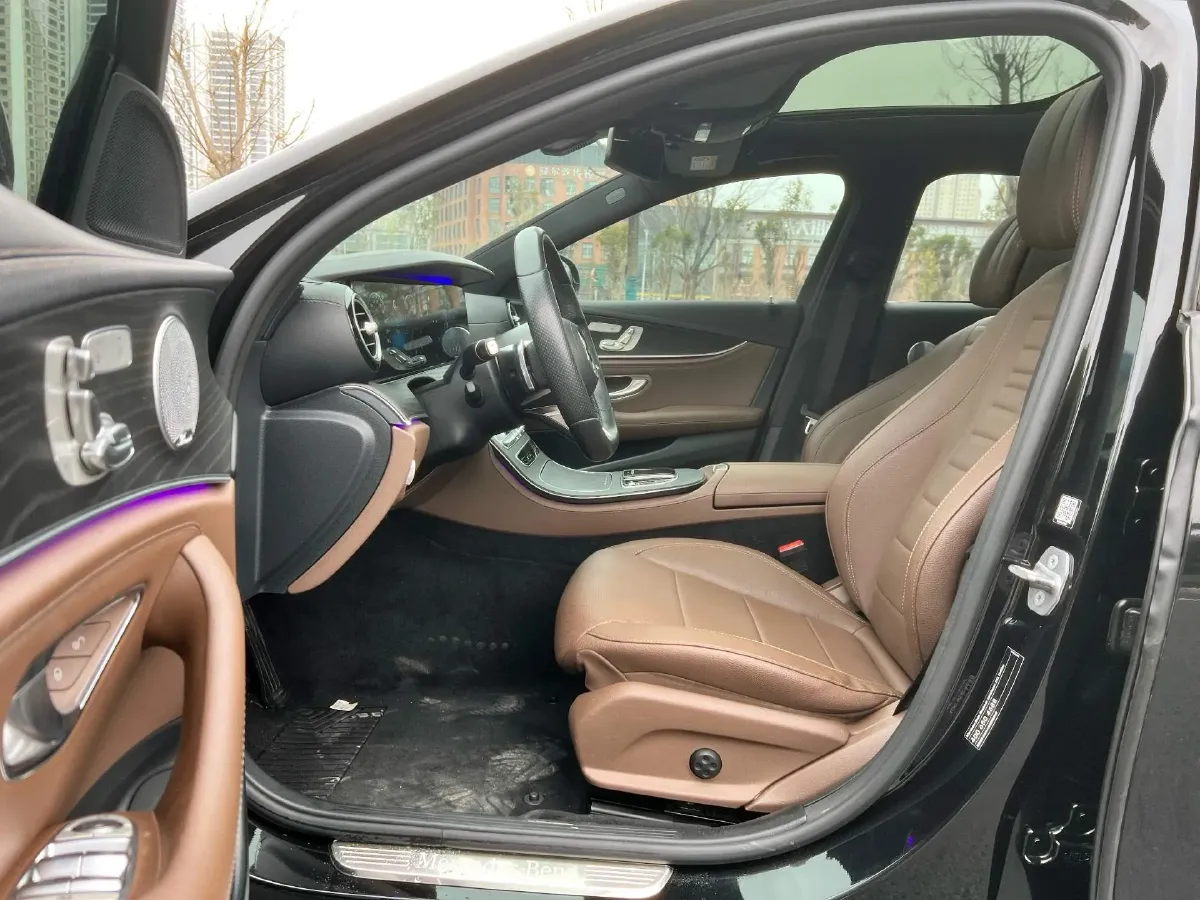 2021 Mercedes-Benz E Class 2.0T 258HP L4 9AT,autocango,china used car exporter,china ev exporter,chinese used car exporter,chinese used ev exporter
