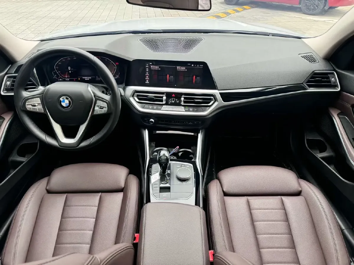 2020 BMW 3 Series 2.0T 156HP L4 8AT,autocango,china used car exporter,china ev exporter,chinese used car exporter,chinese used ev exporter