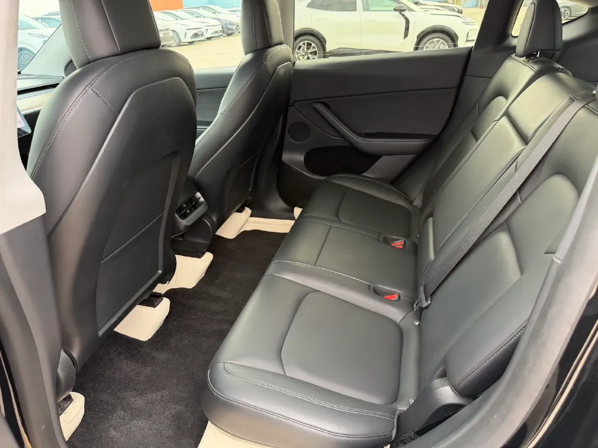2021 Tesla Model Y BEV 60KWH,autocango,china used car exporter,china ev exporter,chinese used car exporter,chinese used ev exporter