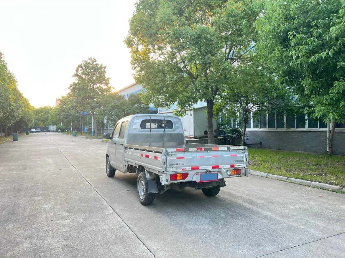 2019 WuLing RongGuang New Truck 1.8L 133HP L4 5MT,autocango,china used car exporter,china ev exporter,chinese used car exporter,chinese used ev exporter