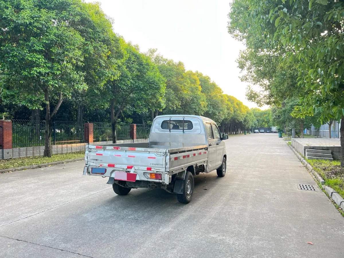 2019 WuLing RongGuang New Truck 1.8L 133HP L4 5MT,autocango,china used car exporter,china ev exporter,chinese used car exporter,chinese used ev exporter