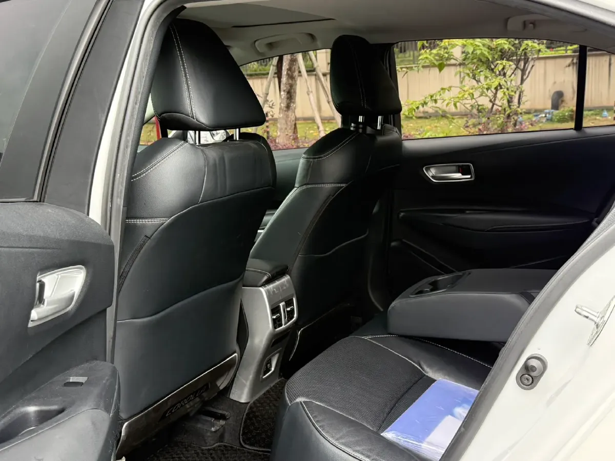 2019 Toyota Corolla 1.2T 116HP L4 CVT,autocango,china used car exporter,china ev exporter,chinese used car exporter,chinese used ev exporter