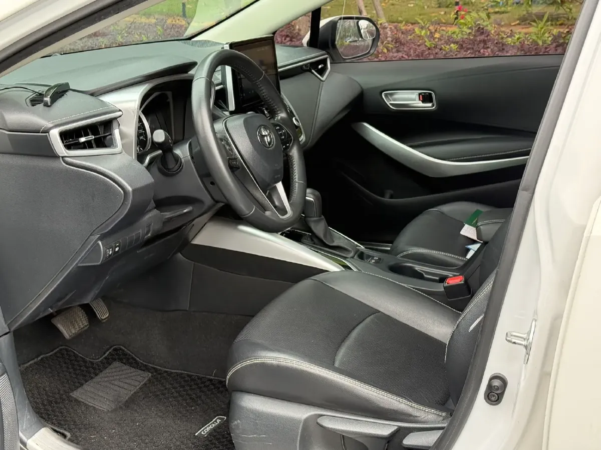 2019 Toyota Corolla 1.2T 116HP L4 CVT,autocango,china used car exporter,china ev exporter,chinese used car exporter,chinese used ev exporter