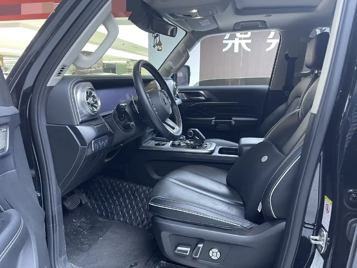 2021 Tank 300 2.0T 227HP L4 8AT,autocango,china used car exporter,china ev exporter,chinese used car exporter,chinese used ev exporter