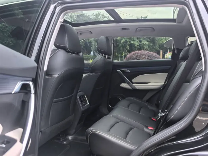 2022 Geely Azkarra 1.8T 184HP L4 7DCT,autocango,china used car exporter,china ev exporter,chinese used car exporter,chinese used ev exporter