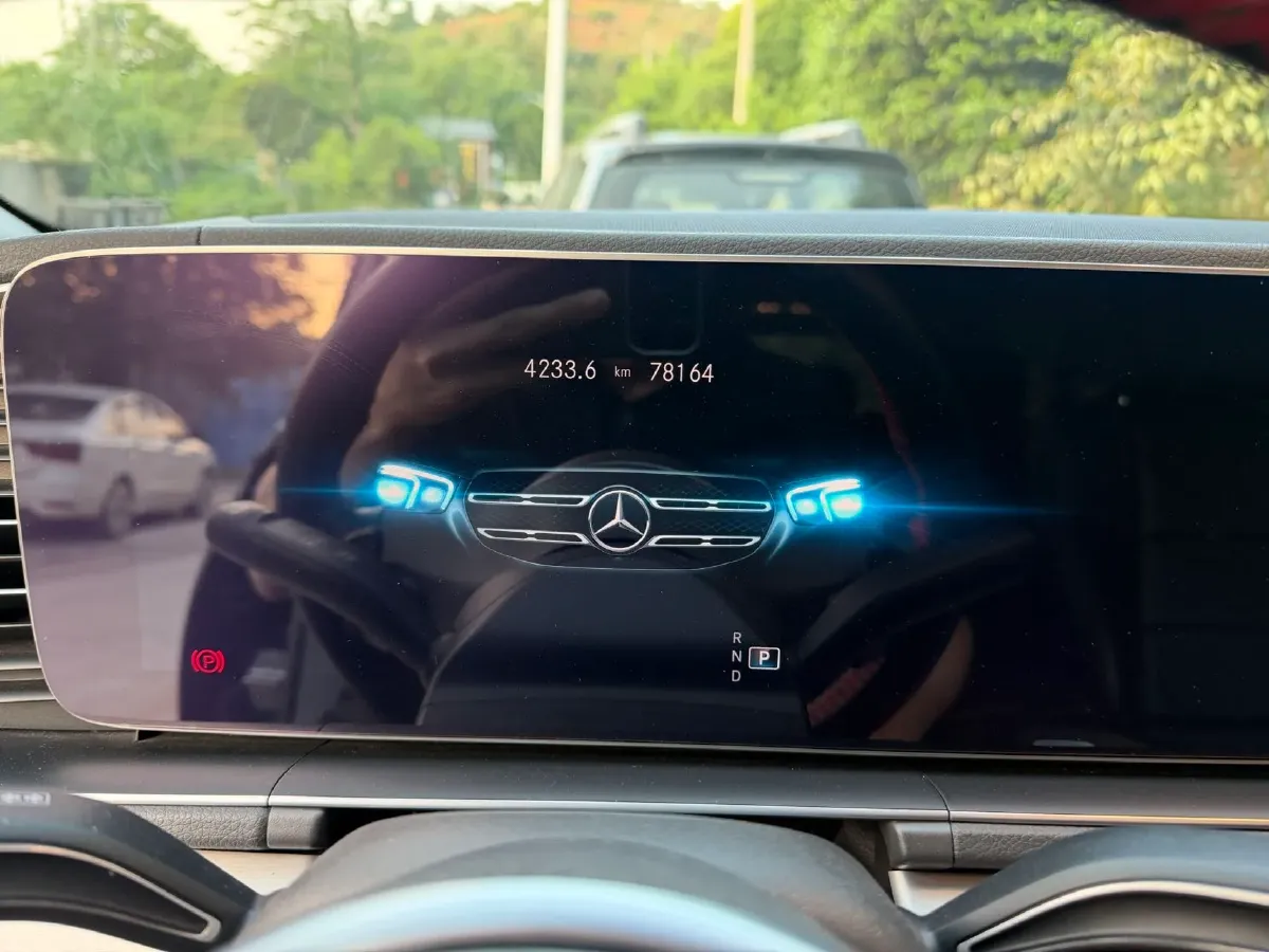 2020 Mercedes-Benz GLE Class 2.0T 258HP L4 9AT,autocango,china used car exporter,china ev exporter,chinese used car exporter,chinese used ev exporter