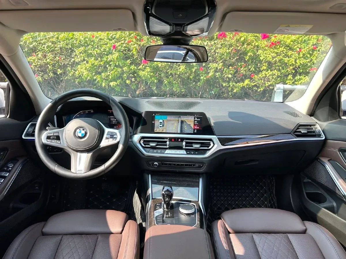 2022 BMW 3 Series 2.0T 184HP L4 8AT,autocango,china used car exporter,china ev exporter,chinese used car exporter,chinese used ev exporter