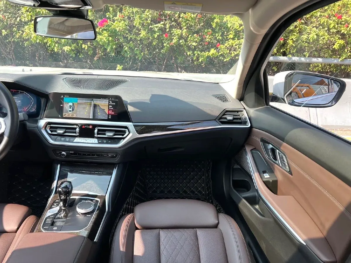 2022 BMW 3 Series 2.0T 184HP L4 8AT,autocango,china used car exporter,china ev exporter,chinese used car exporter,chinese used ev exporter