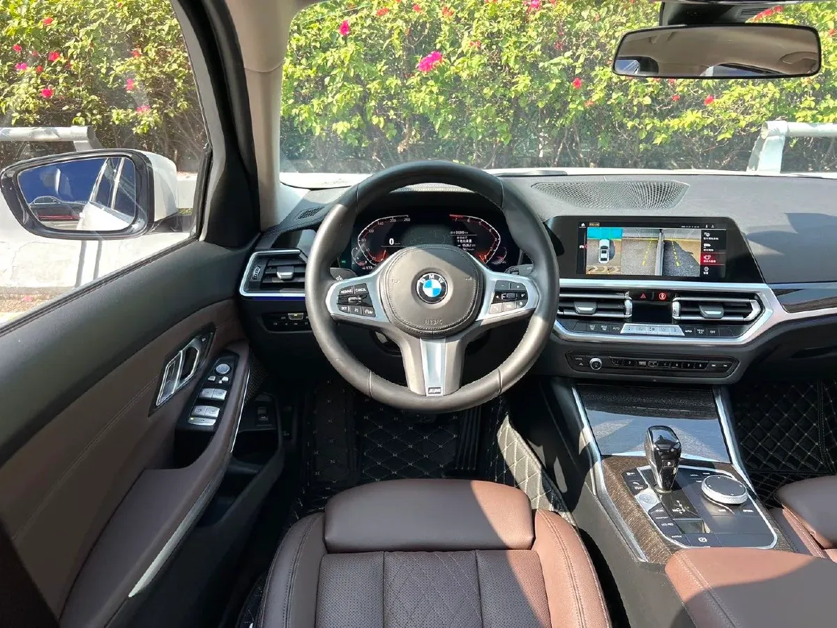 2022 BMW 3 Series 2.0T 184HP L4 8AT,autocango,china used car exporter,china ev exporter,chinese used car exporter,chinese used ev exporter