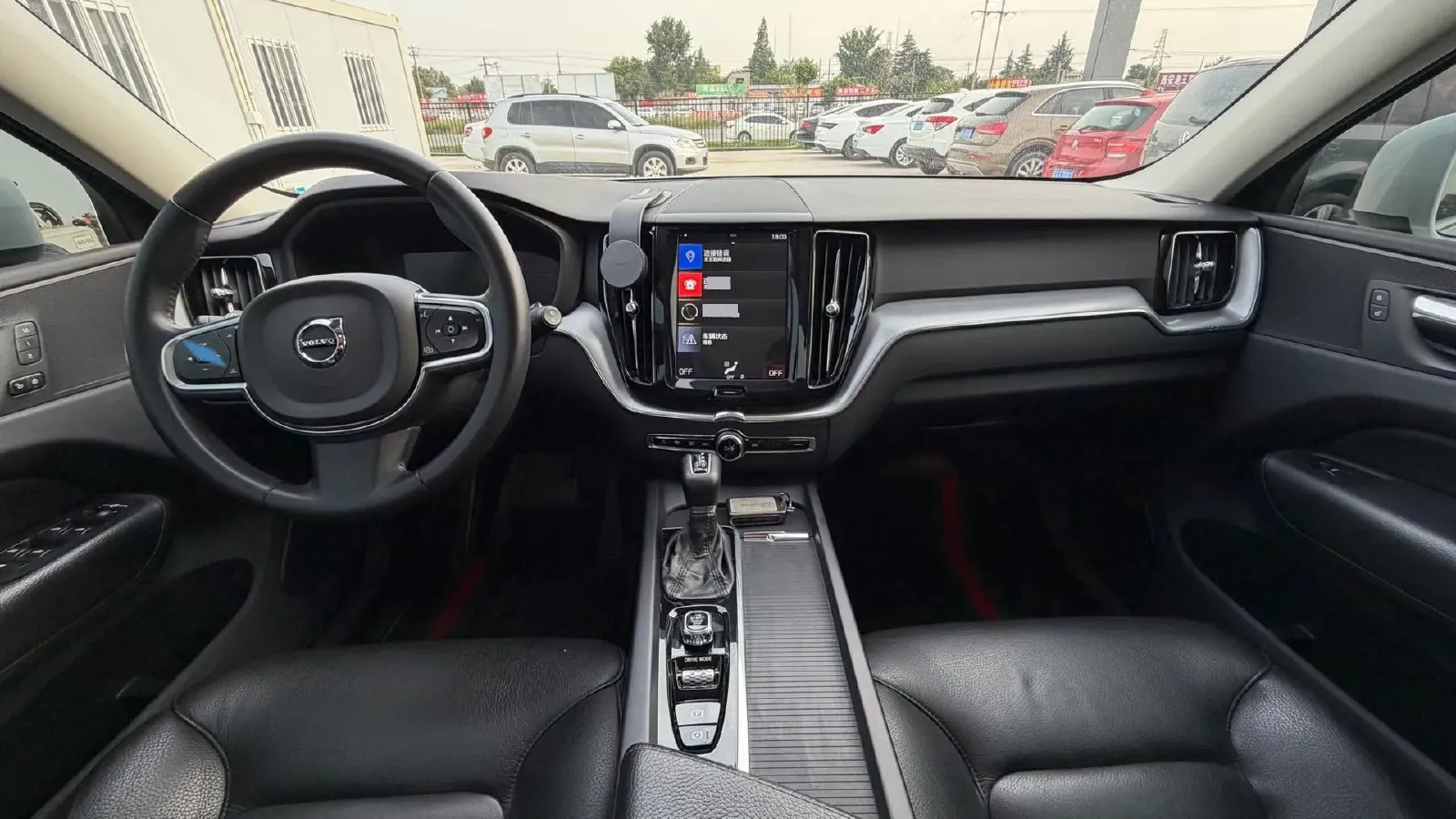 2019 Volvo XC60 2.0T 254HP L4 8AT,autocango,china used car exporter,china ev exporter,chinese used car exporter,chinese used ev exporter
