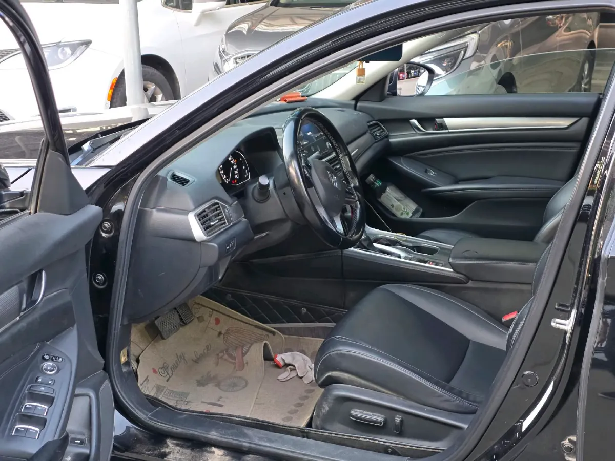 2018 Honda Accord 1.5T 194HP L4 CVT,autocango,china used car exporter,china ev exporter,chinese used car exporter,chinese used ev exporter