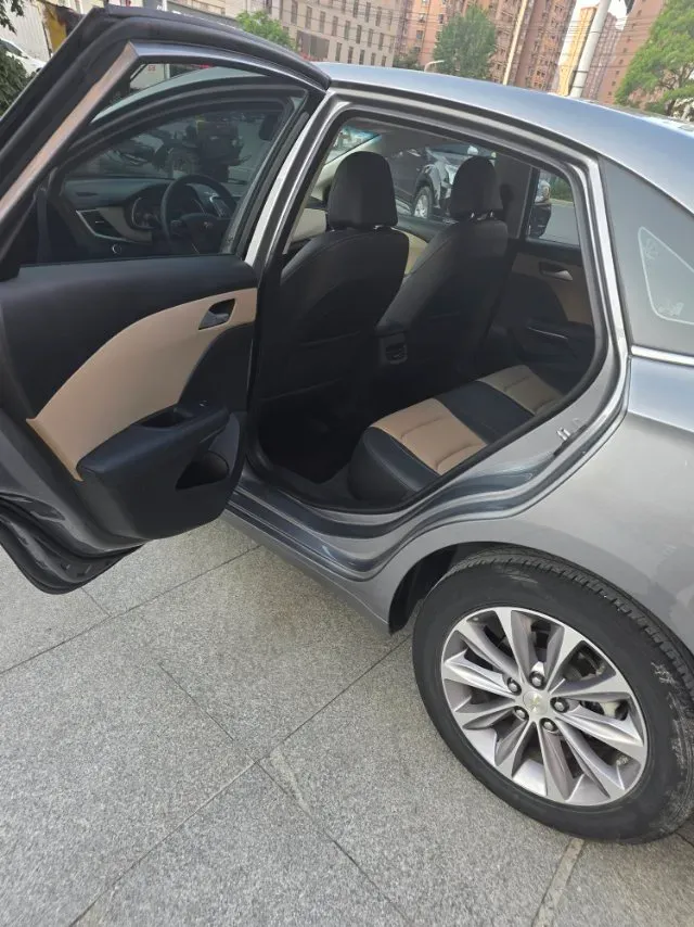 2021 Chevrolet Monza 1.5L 113HP L4 6AT,autocango,china used car exporter,china ev exporter,chinese used car exporter,chinese used ev exporter