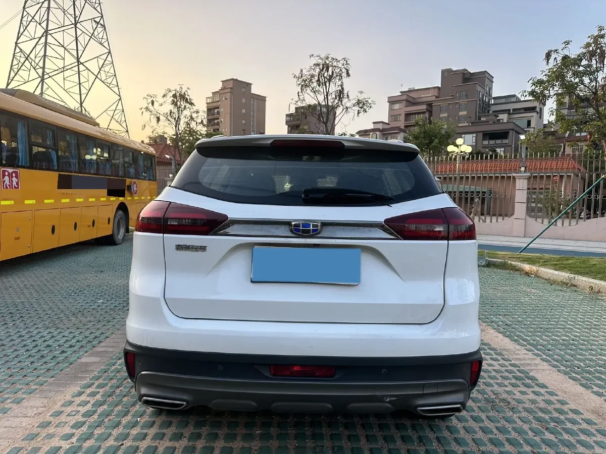 2020 Roewe i6 1.5T 169HP L4 7DCT,autocango,china used car exporter,china ev exporter,chinese used car exporter,chinese used ev exporter