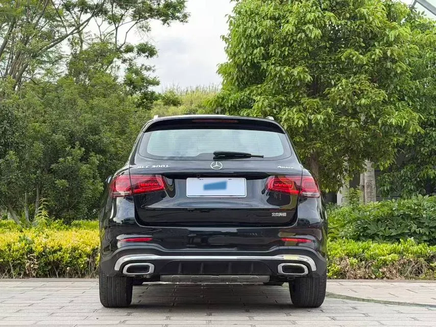 2021 Mercedes-Benz GLC Class 2.0T 258HP L4 9AT,autocango,china used car exporter,china ev exporter,chinese used car exporter,chinese used ev exporter