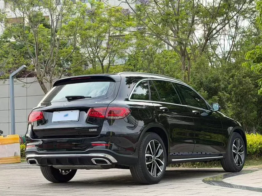 2021 Mercedes-Benz GLC Class 2.0T 258HP L4 9AT,autocango,china used car exporter,china ev exporter,chinese used car exporter,chinese used ev exporter