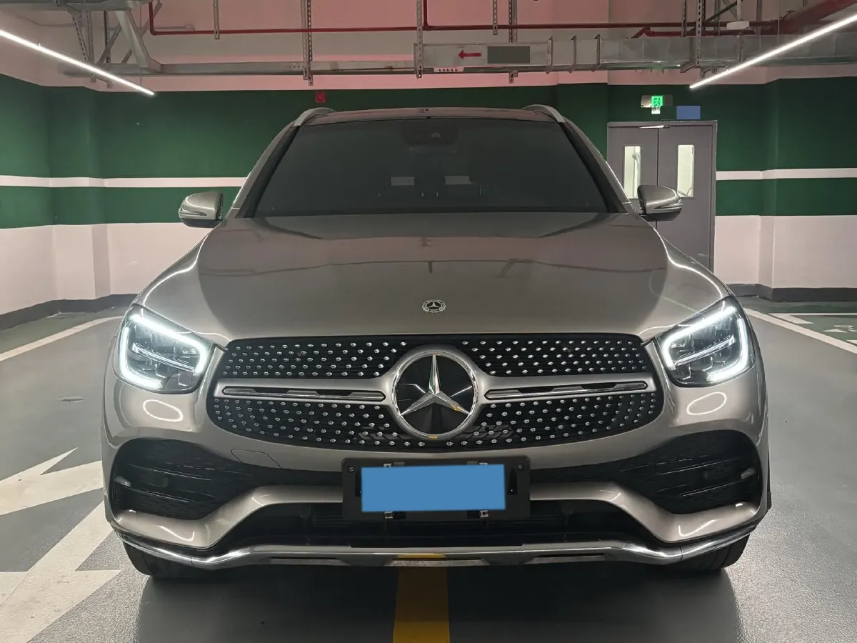 2021 Mercedes-Benz GLC Class 2.0T 258HP L4 9AT,autocango,china used car exporter,china ev exporter,chinese used car exporter,chinese used ev exporter