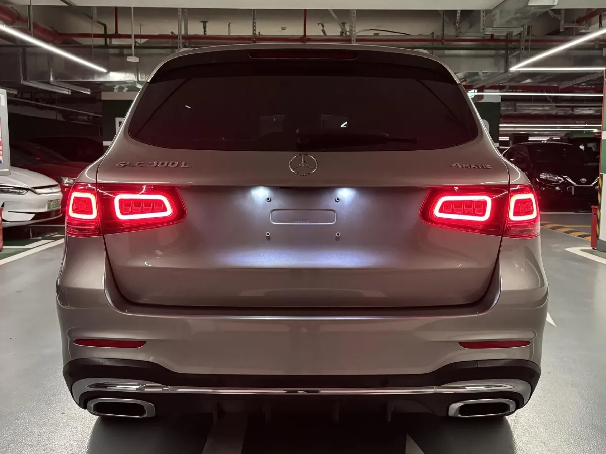 2021 Mercedes-Benz GLC Class 2.0T 258HP L4 9AT,autocango,china used car exporter,china ev exporter,chinese used car exporter,chinese used ev exporter