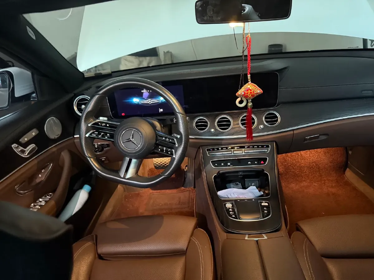 2022 Mercedes-Benz E Class 2.0T 258HP L4 9AT,autocango,china used car exporter,china ev exporter,chinese used car exporter,chinese used ev exporter