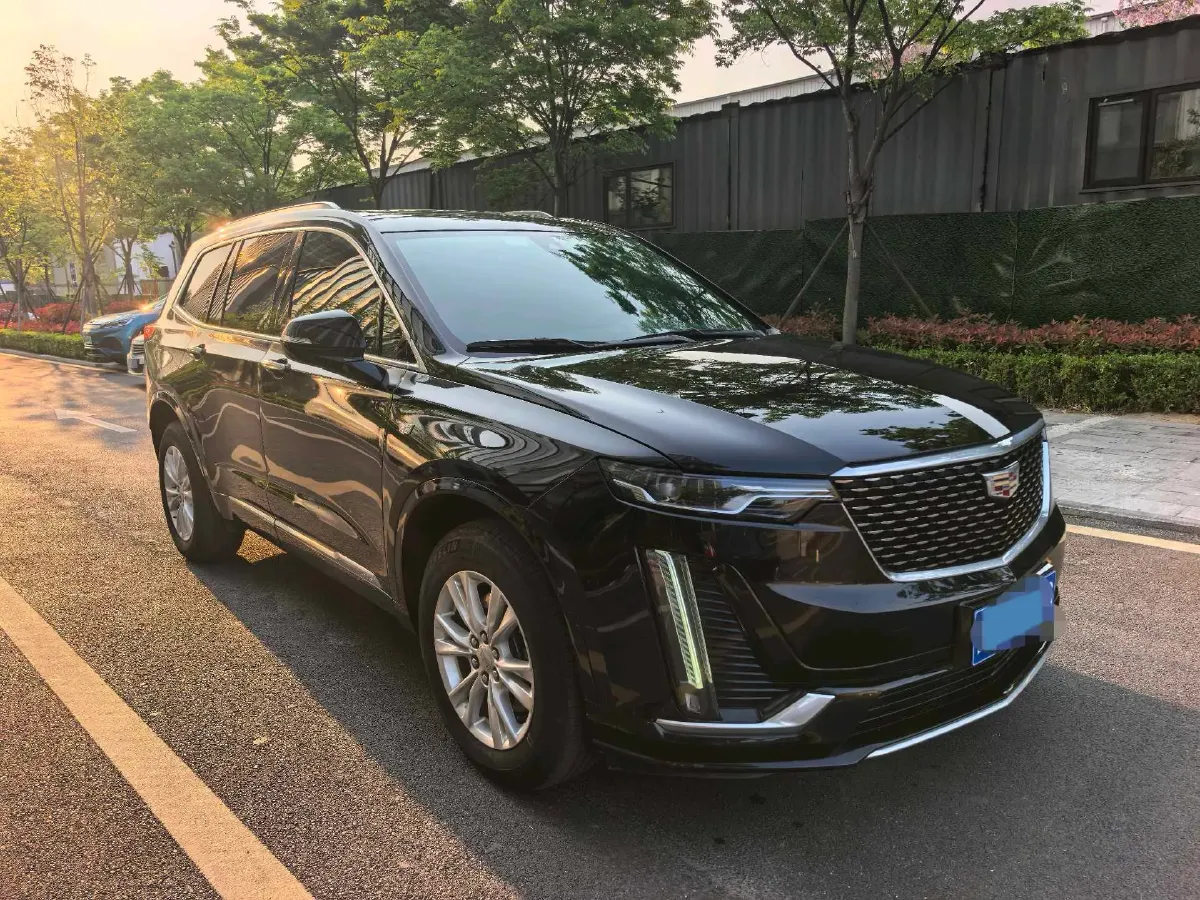 2022 Cadillac XT6 2.0T 237HP L4 9AT,autocango,china used car exporter,china ev exporter,chinese used car exporter,chinese used ev exporter