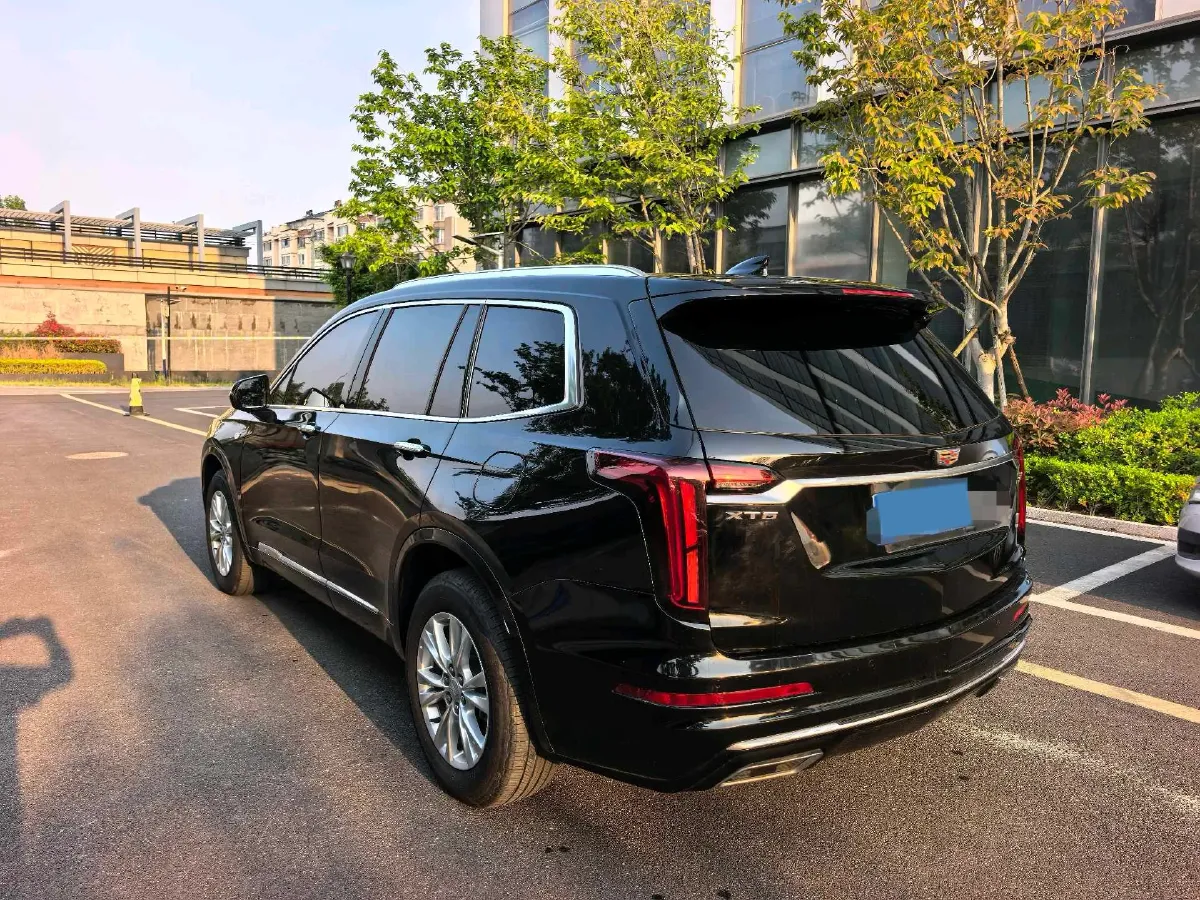 2022 Cadillac XT6 2.0T 237HP L4 9AT,autocango,china used car exporter,china ev exporter,chinese used car exporter,chinese used ev exporter