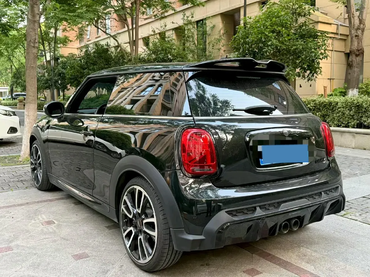 2023 MINI MINI 2.0T 178HP L4 7DCT,autocango,china used car exporter,china ev exporter,chinese used car exporter,chinese used ev exporter