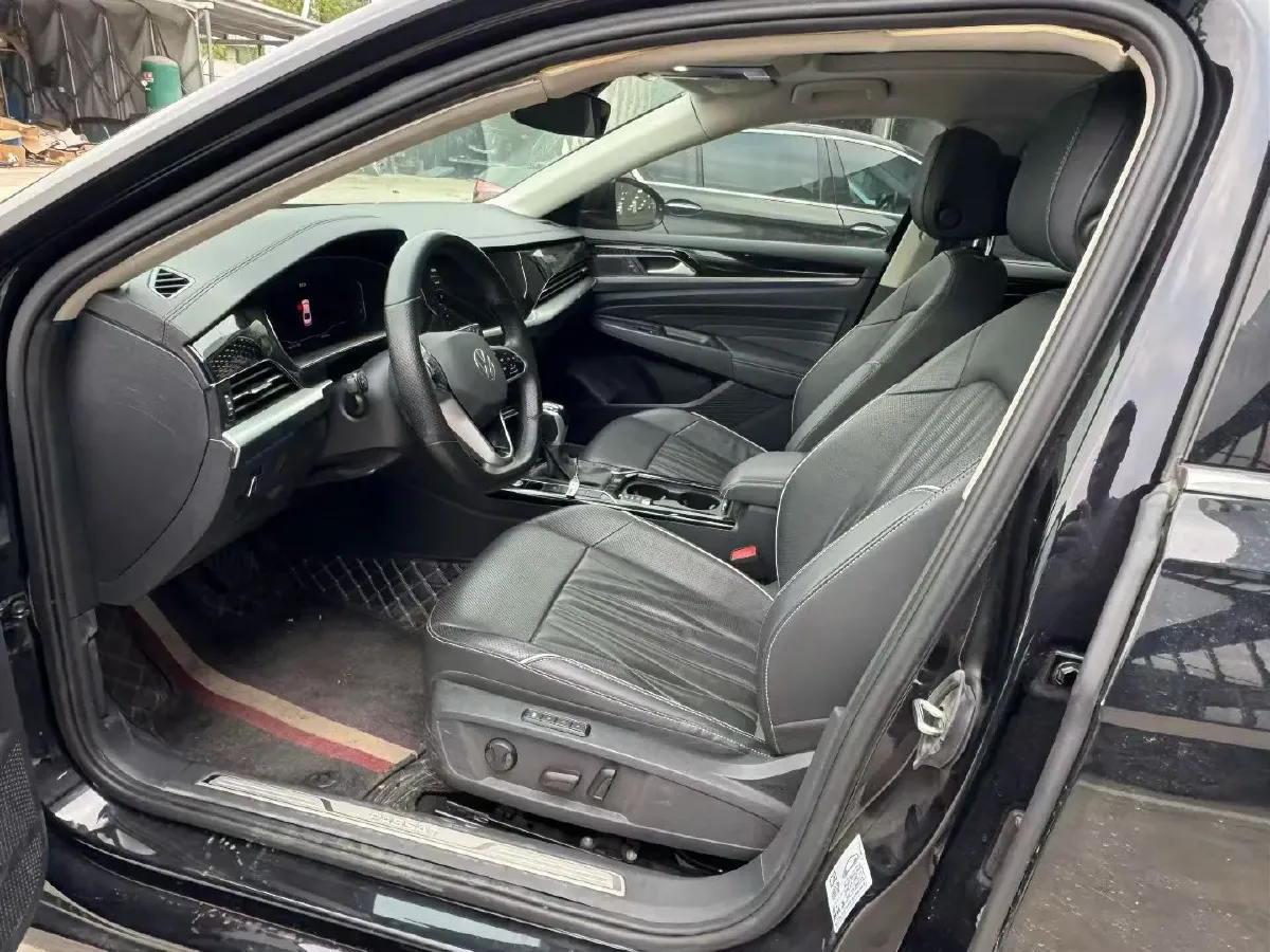 2022 Xpeng P7 BEV 60.2KWH,autocango,china used car exporter,china ev exporter,chinese used car exporter,chinese used ev exporter