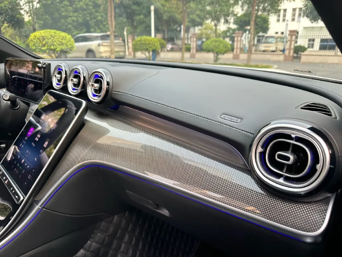 2024 Mercedes-Benz C Class 1.5T 204HP L4 9AT,autocango,china used car exporter,china ev exporter,chinese used car exporter,chinese used ev exporter