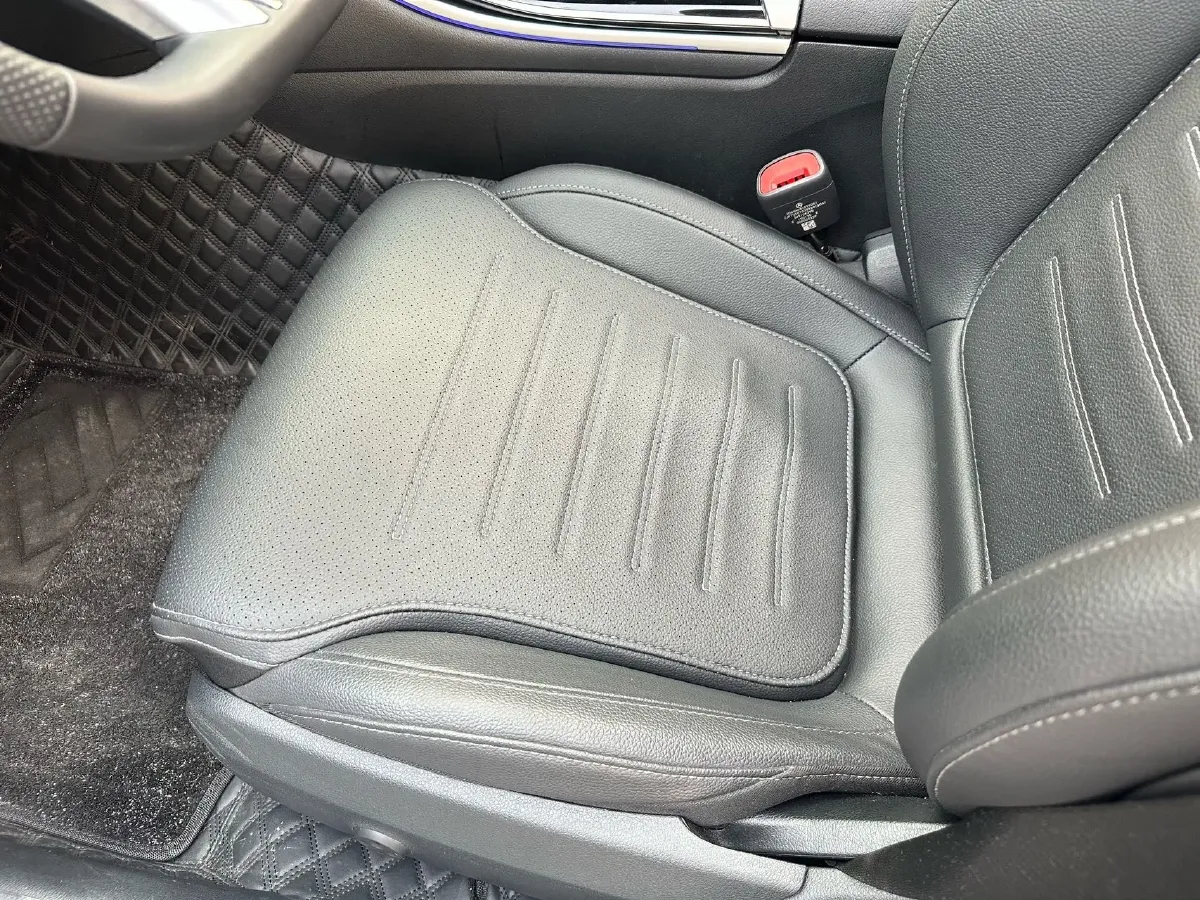 2024 Mercedes-Benz C Class 1.5T 204HP L4 9AT,autocango,china used car exporter,china ev exporter,chinese used car exporter,chinese used ev exporter