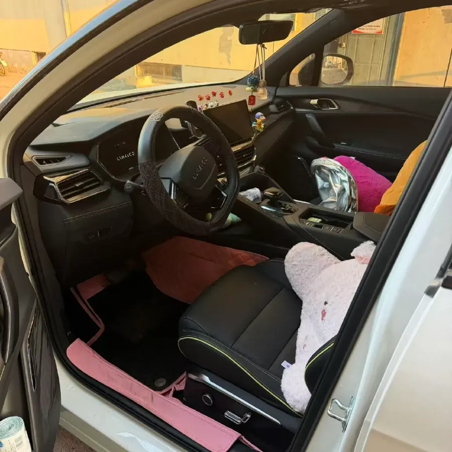 2023 LYNK&CO 06 1.5T 181HP L4 7DCT,autocango,china used car exporter,china ev exporter,chinese used car exporter,chinese used ev exporter