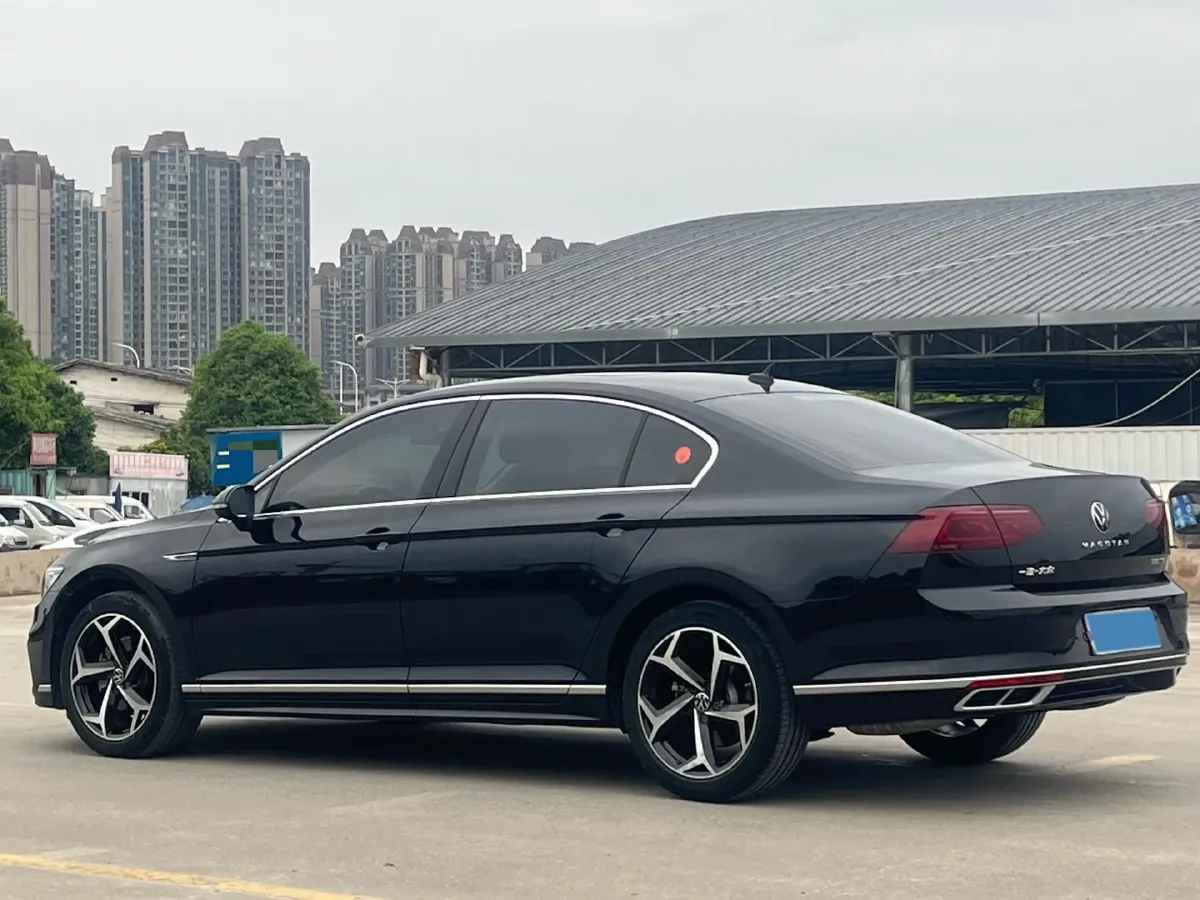 2023 Volkswagen Magotan 2.0T 186HP L4 7DCT,autocango,china used car exporter,china ev exporter,chinese used car exporter,chinese used ev exporter