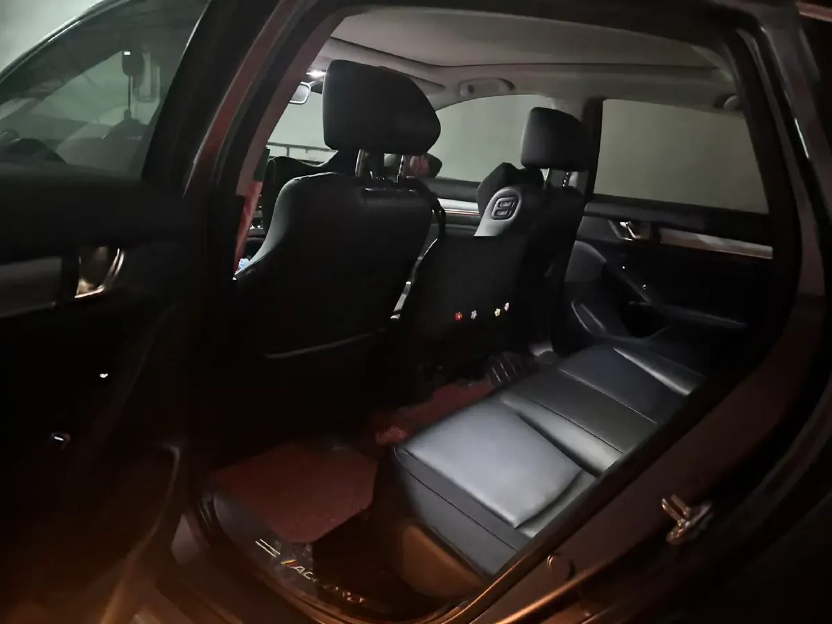 2022 Honda Accord 2.0L 146HP L4 E-CVT Hybrid,autocango,china used car exporter,china ev exporter,chinese used car exporter,chinese used ev exporter