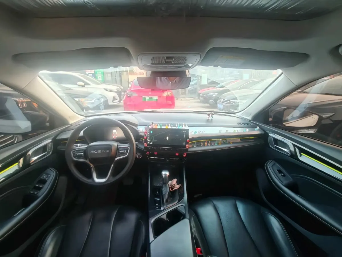 2021 Roewe i5 1.5L 120HP L4 CVT,autocango,china used car exporter,china ev exporter,chinese used car exporter,chinese used ev exporter