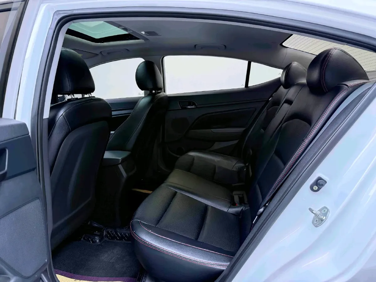 2016 Hyundai Elantra 1.4T 130HP L4 7DCT,autocango,china used car exporter,china ev exporter,chinese used car exporter,chinese used ev exporter