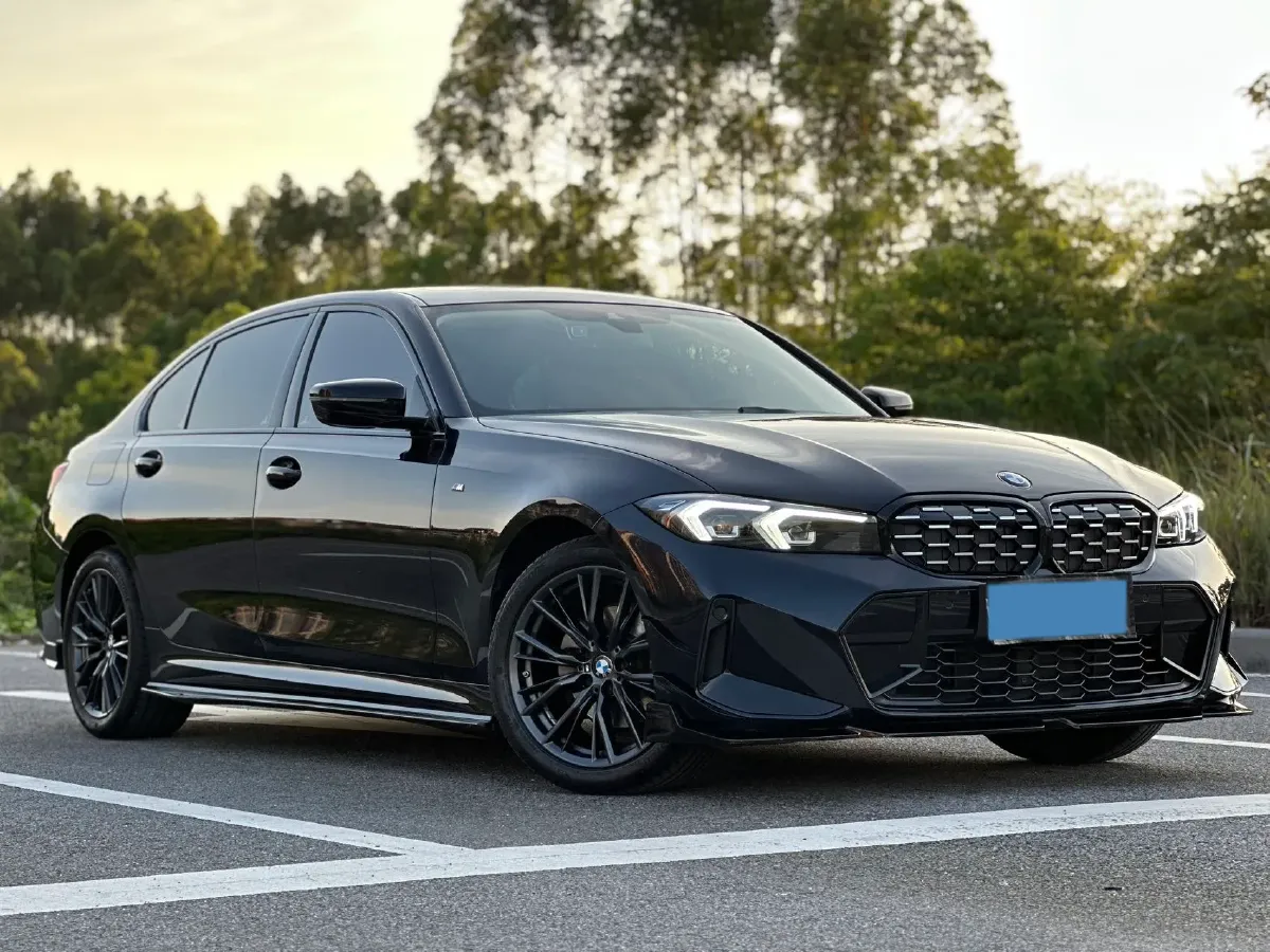 2023 BMW 3 Series 2.0T 184HP L4 8AT,autocango,china used car exporter,china ev exporter,chinese used car exporter,chinese used ev exporter