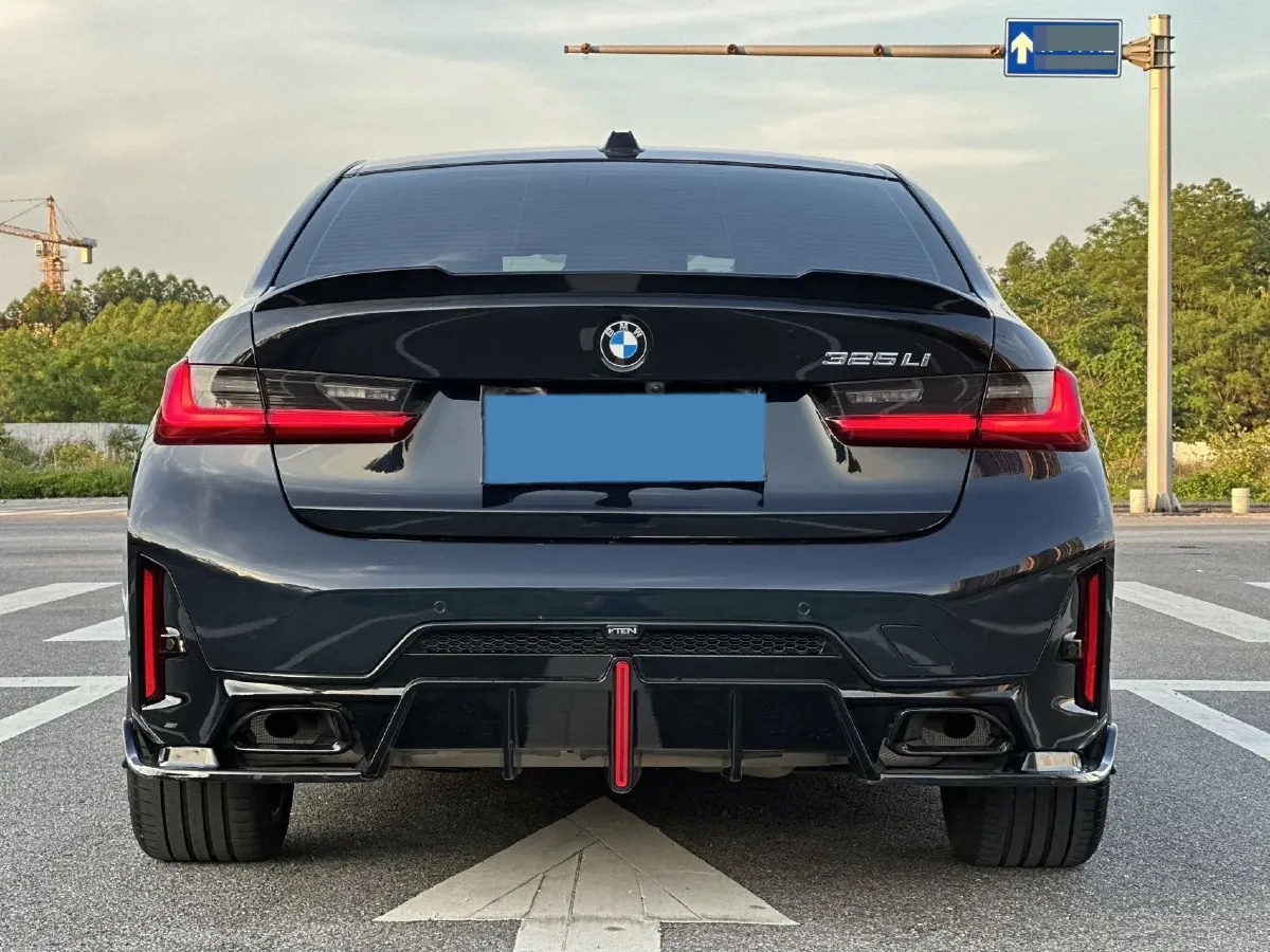 2023 BMW 3 Series 2.0T 184HP L4 8AT,autocango,china used car exporter,china ev exporter,chinese used car exporter,chinese used ev exporter