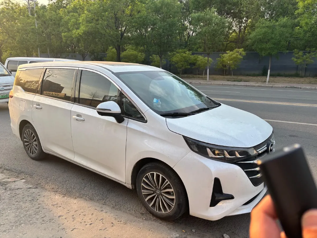 2021 GAC Trumpchi M6 1.5T 169HP L4 7DCT,autocango,china used car exporter,china ev exporter,chinese used car exporter,chinese used ev exporter