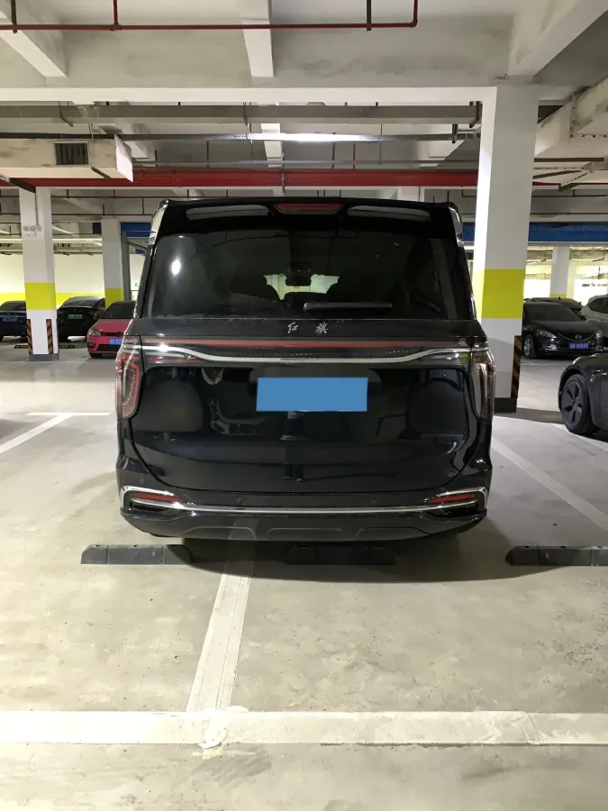 2023 HongQi HQ9 2.0T 252HP L4 8AT,autocango,china used car exporter,china ev exporter,chinese used car exporter,chinese used ev exporter