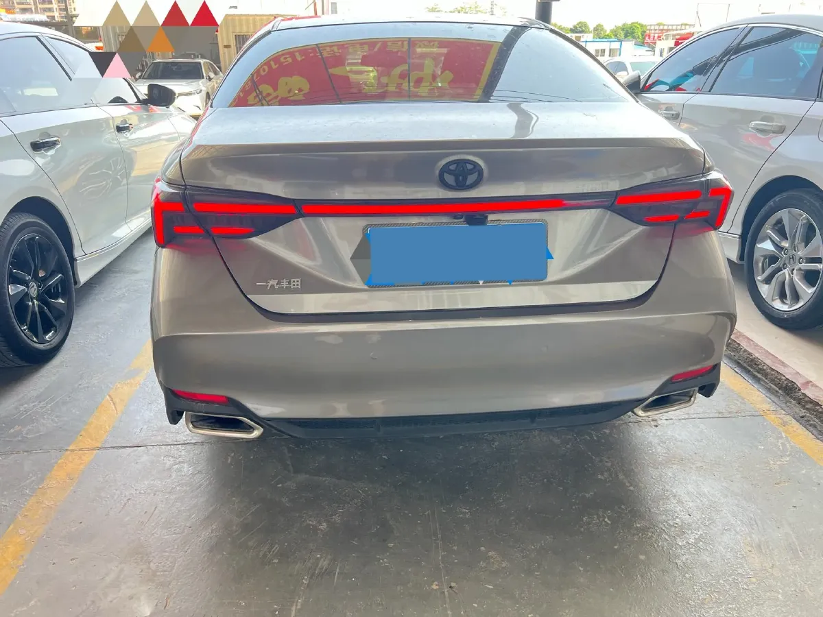 2019 Toyota Avalon 2.0L 178HP L4 CVT,autocango,china used car exporter,china ev exporter,chinese used car exporter,chinese used ev exporter