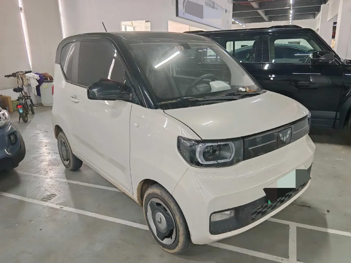 2021 WuLing HongGuang MINI EV BEV 13.9KWH,autocango,china used car exporter,china ev exporter,chinese used car exporter,chinese used ev exporter