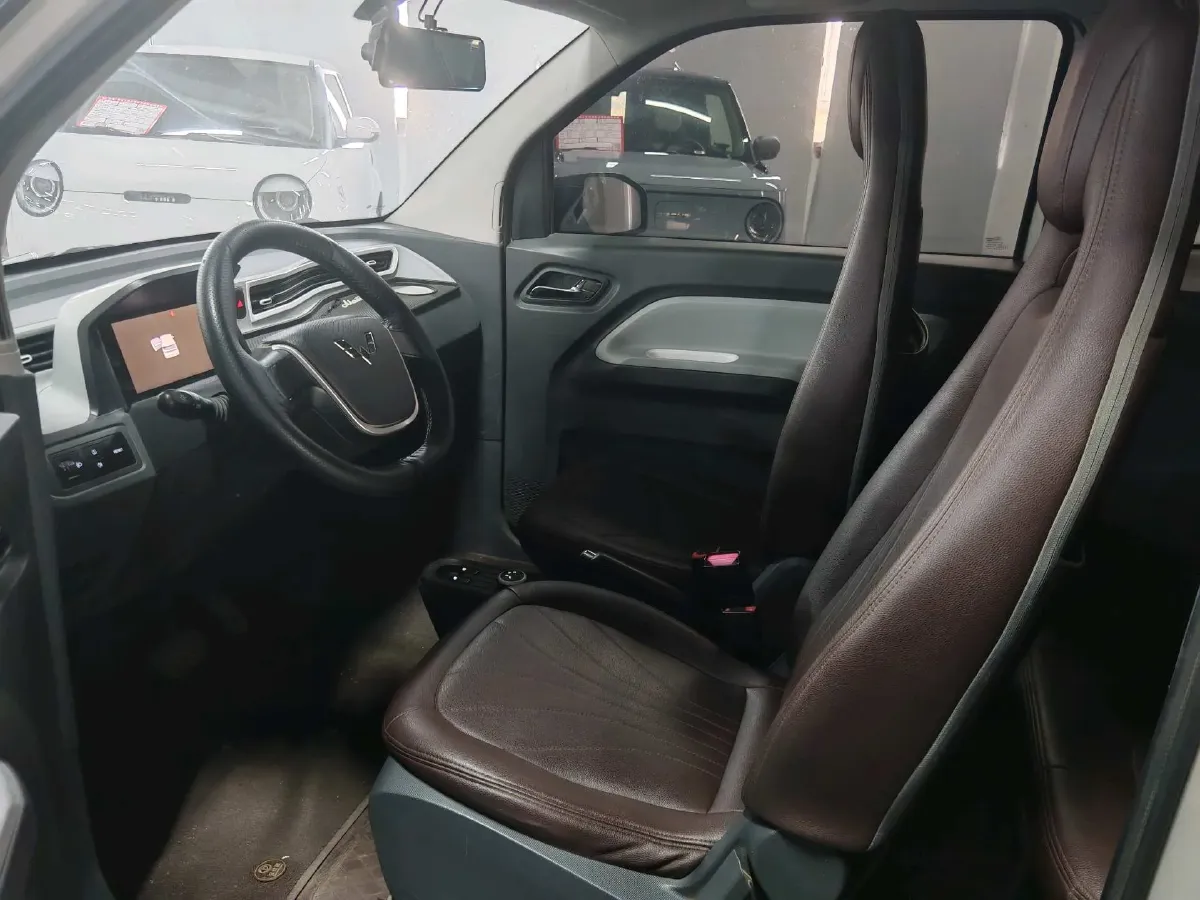 2021 WuLing HongGuang MINI EV BEV 13.9KWH,autocango,china used car exporter,china ev exporter,chinese used car exporter,chinese used ev exporter
