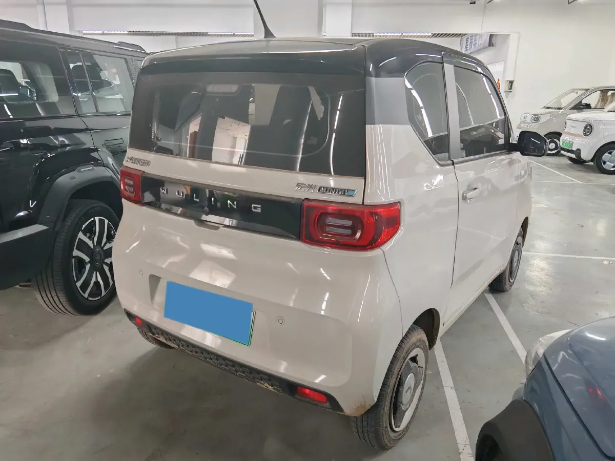 2021 WuLing HongGuang MINI EV BEV 13.9KWH,autocango,china used car exporter,china ev exporter,chinese used car exporter,chinese used ev exporter