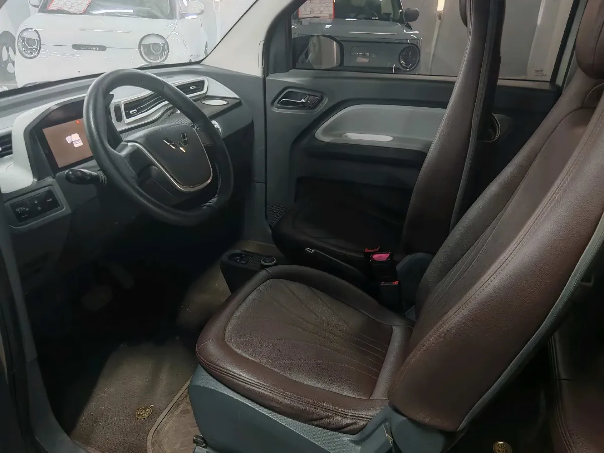 2021 WuLing HongGuang MINI EV BEV 13.9KWH,autocango,china used car exporter,china ev exporter,chinese used car exporter,chinese used ev exporter