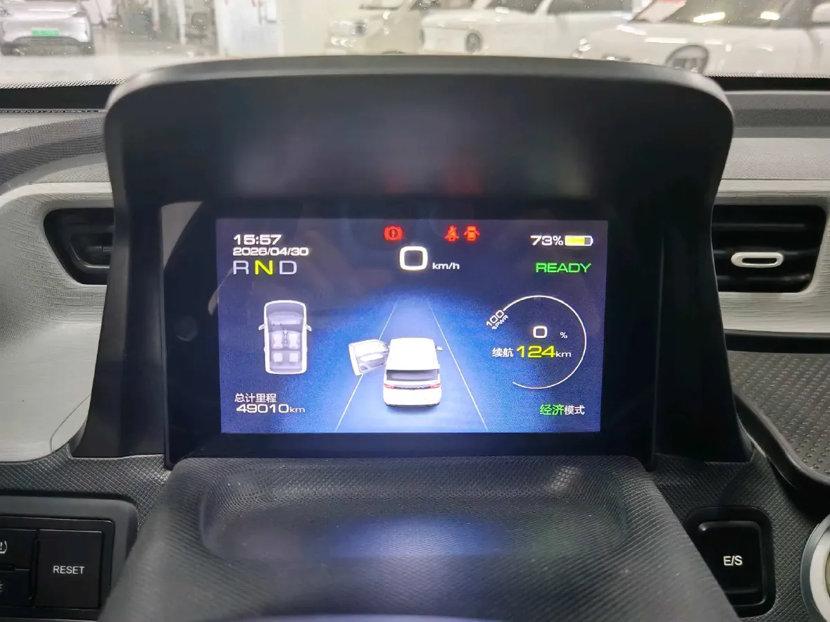 2021 WuLing HongGuang MINI EV BEV 13.9KWH,autocango,china used car exporter,china ev exporter,chinese used car exporter,chinese used ev exporter