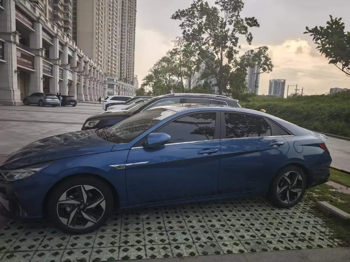 2021 Hyundai Elantra 1.5L 115HP L4 CVT,autocango,china used car exporter,china ev exporter,chinese used car exporter,chinese used ev exporter