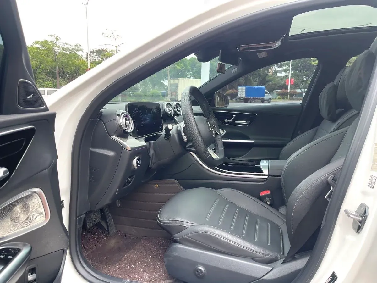 2024 Mercedes-Benz C Class 1.5T 204HP L4 9AT,autocango,china used car exporter,china ev exporter,chinese used car exporter,chinese used ev exporter