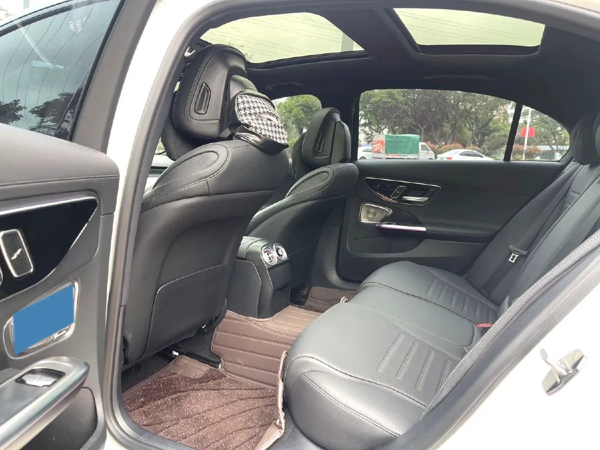 2024 Mercedes-Benz C Class 1.5T 204HP L4 9AT,autocango,china used car exporter,china ev exporter,chinese used car exporter,chinese used ev exporter