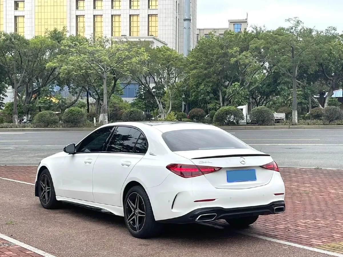 2024 Mercedes-Benz C Class 1.5T 204HP L4 9AT,autocango,china used car exporter,china ev exporter,chinese used car exporter,chinese used ev exporter
