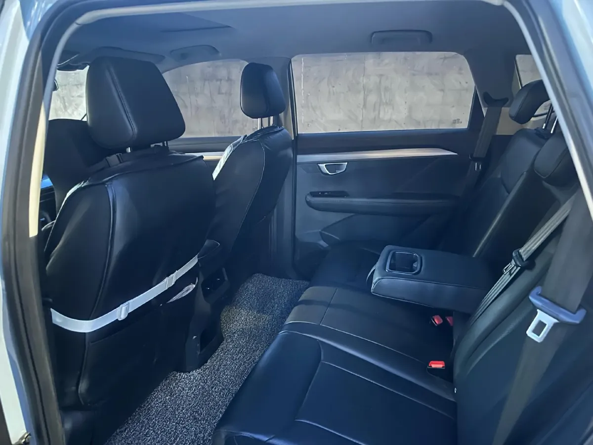 2021 WuLing XingChen 1.5T 147HP L4 6MT,autocango,china used car exporter,china ev exporter,chinese used car exporter,chinese used ev exporter