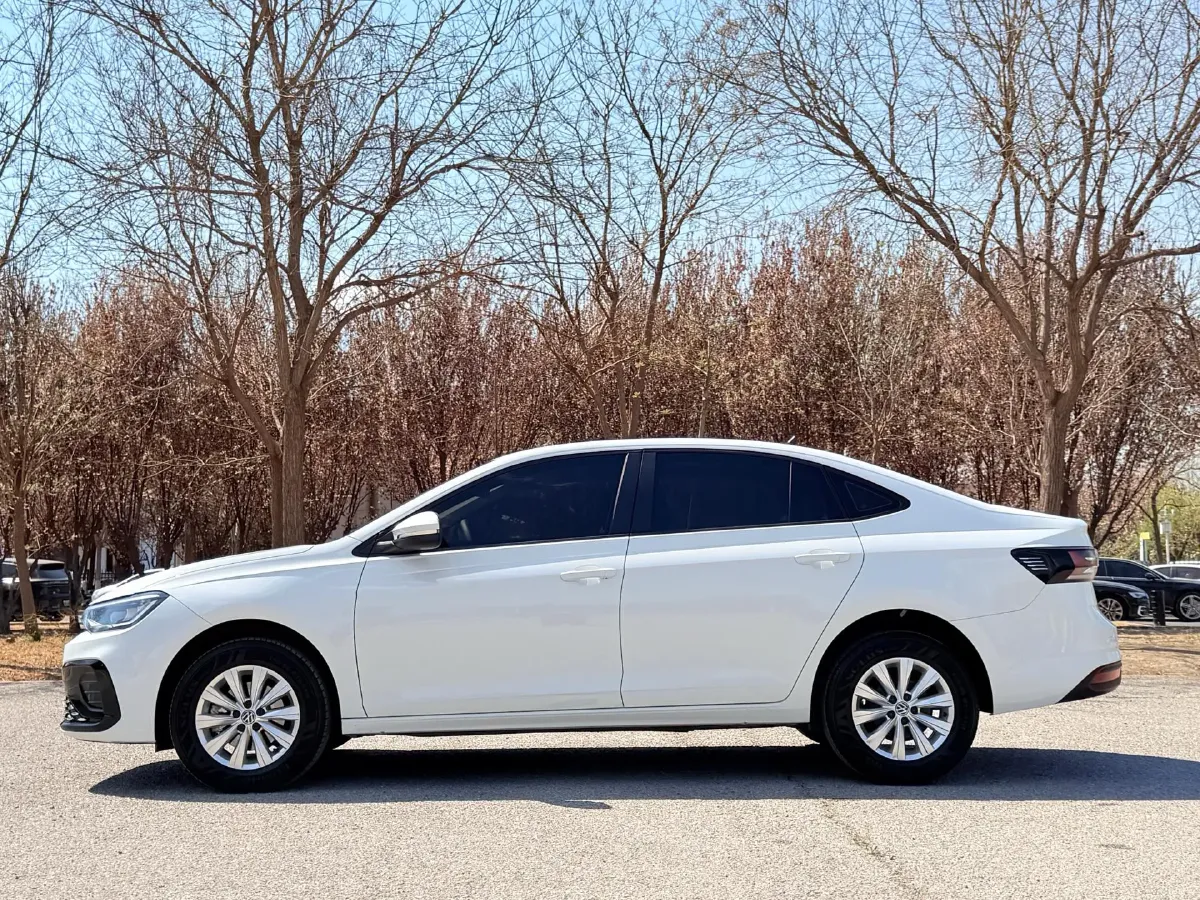 2023 Volkswagen Lavida 1.5L 110HP L4 6AT,autocango,china used car exporter,china ev exporter,chinese used car exporter,chinese used ev exporter